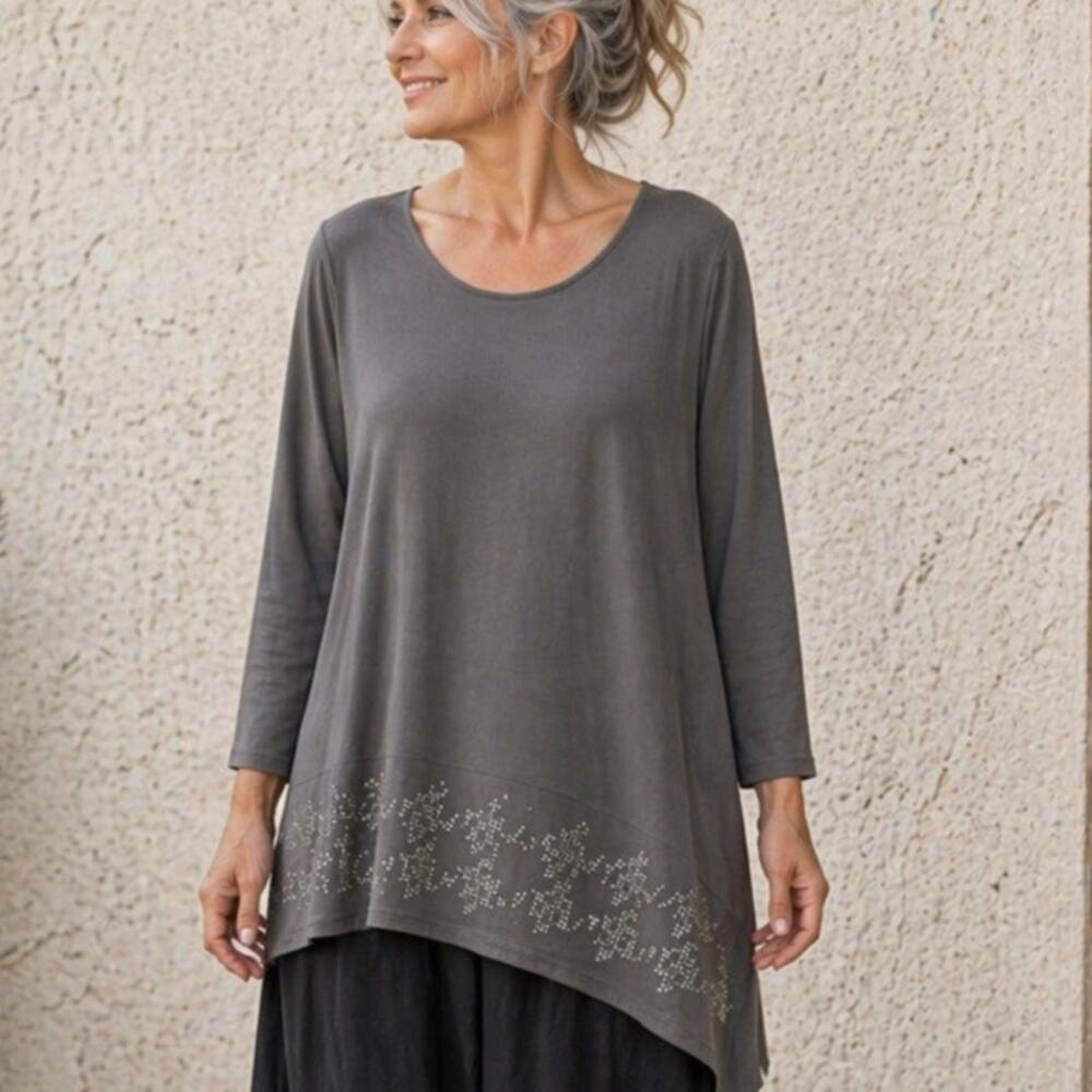 Susan Graver 1X Embellished Slinky Knit Tunic Gray Rhinestone Asymmetrical Hem